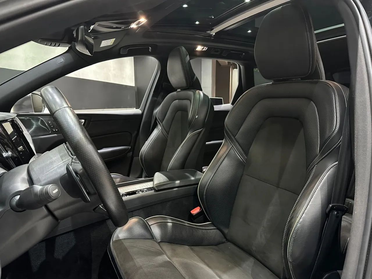 Volvo XC 60 XC 60 T-8 Híbrido R-design 2.0 5P, foto 5 de 20