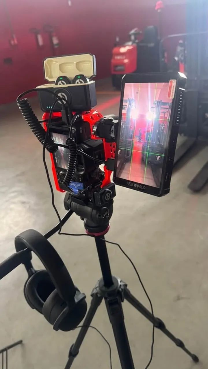 Monitor  Camera feelworld ps6 OLED