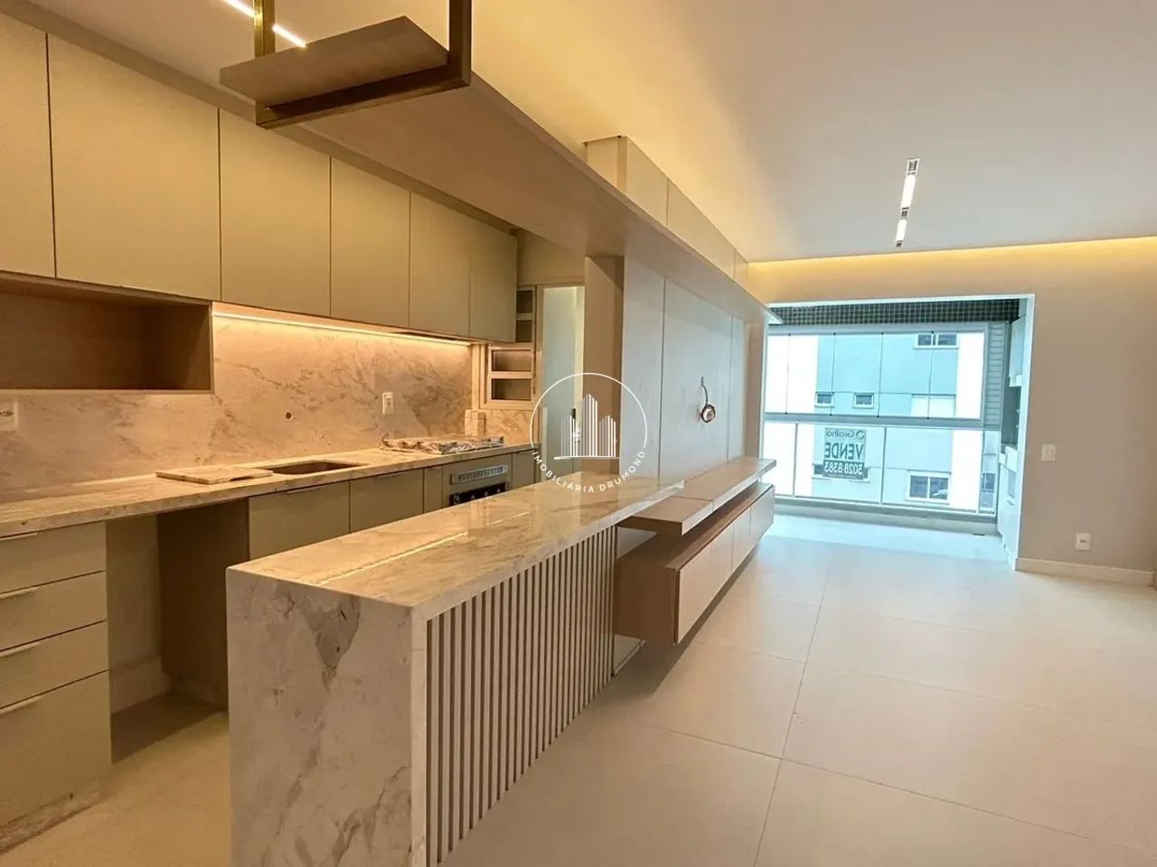 Apartamento 3 quartos com suíte e 2 vagas de garagem - BRN