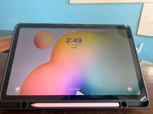Tablet Samsung Galaxy Tab S6 Lite com capa, caneta e carregador - Foto 3