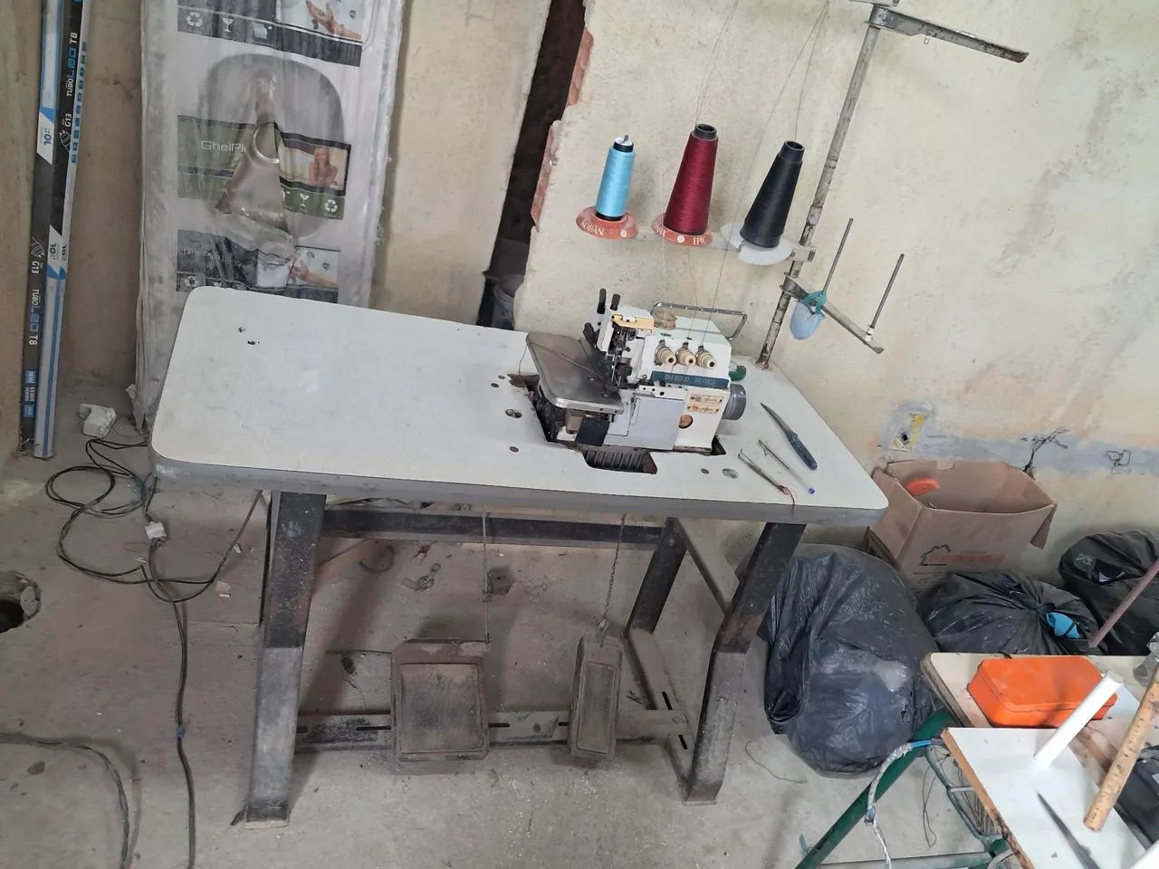 Overlock industrial  - Foto 2