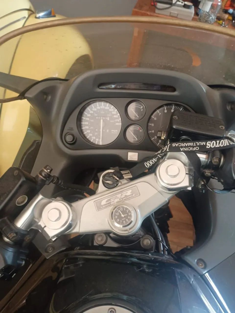 CBR 1000F - Foto 3
