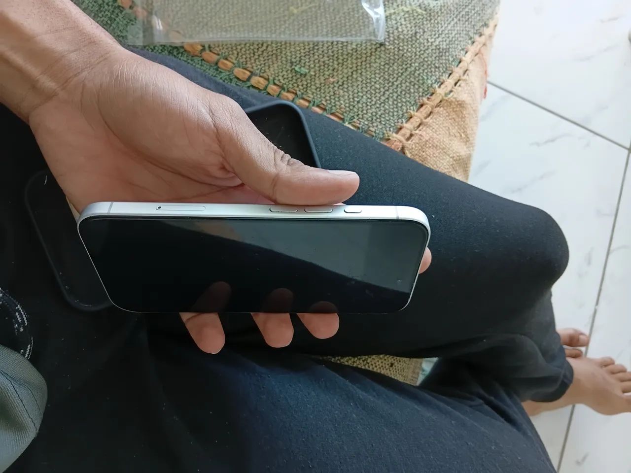 iPhone 16 branco 128g - Foto 2