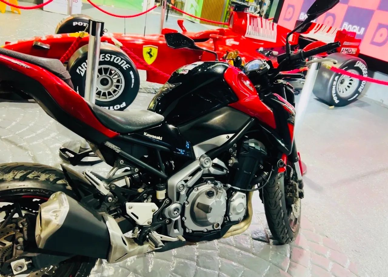 Kawasaki Z900  - Foto 5