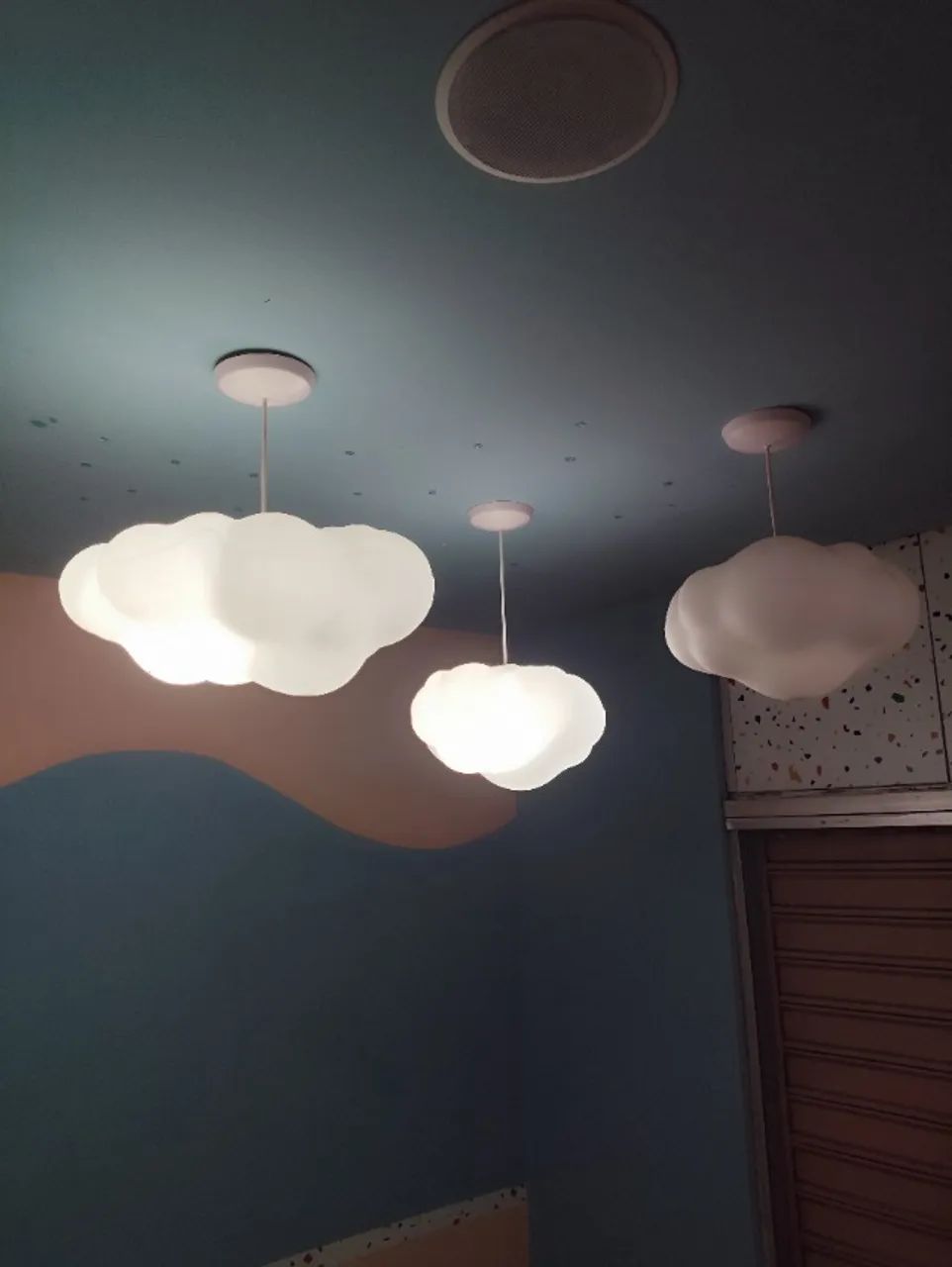 Luminária Nuvem Pendente Branca Infantil Quarto Bebê - Foto 2