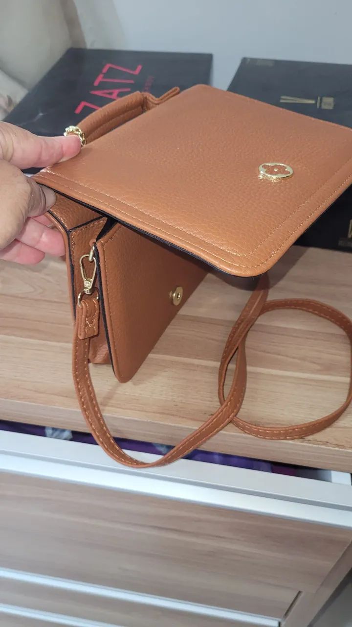 Bolsa nova, média linda e bem versátil . - Foto 3
