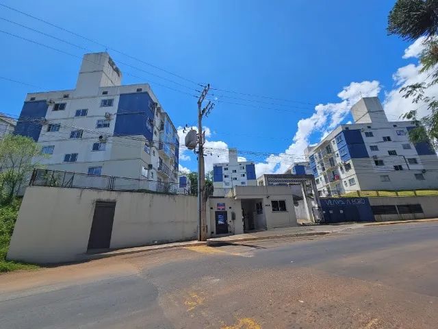 Apto com móveis sob medida por 290 mil