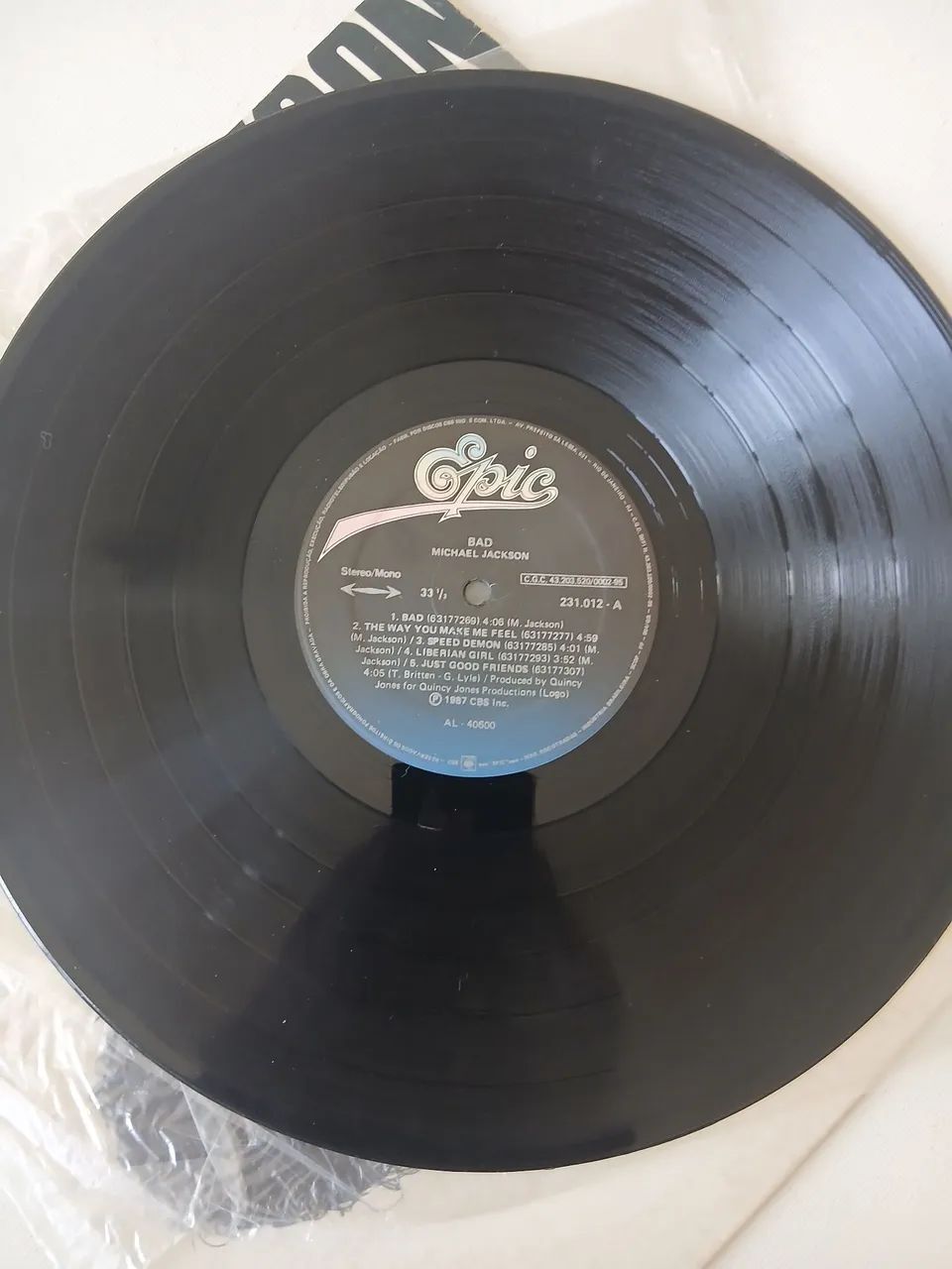 Lp Michael Jackson "bad" usado  - Foto 5