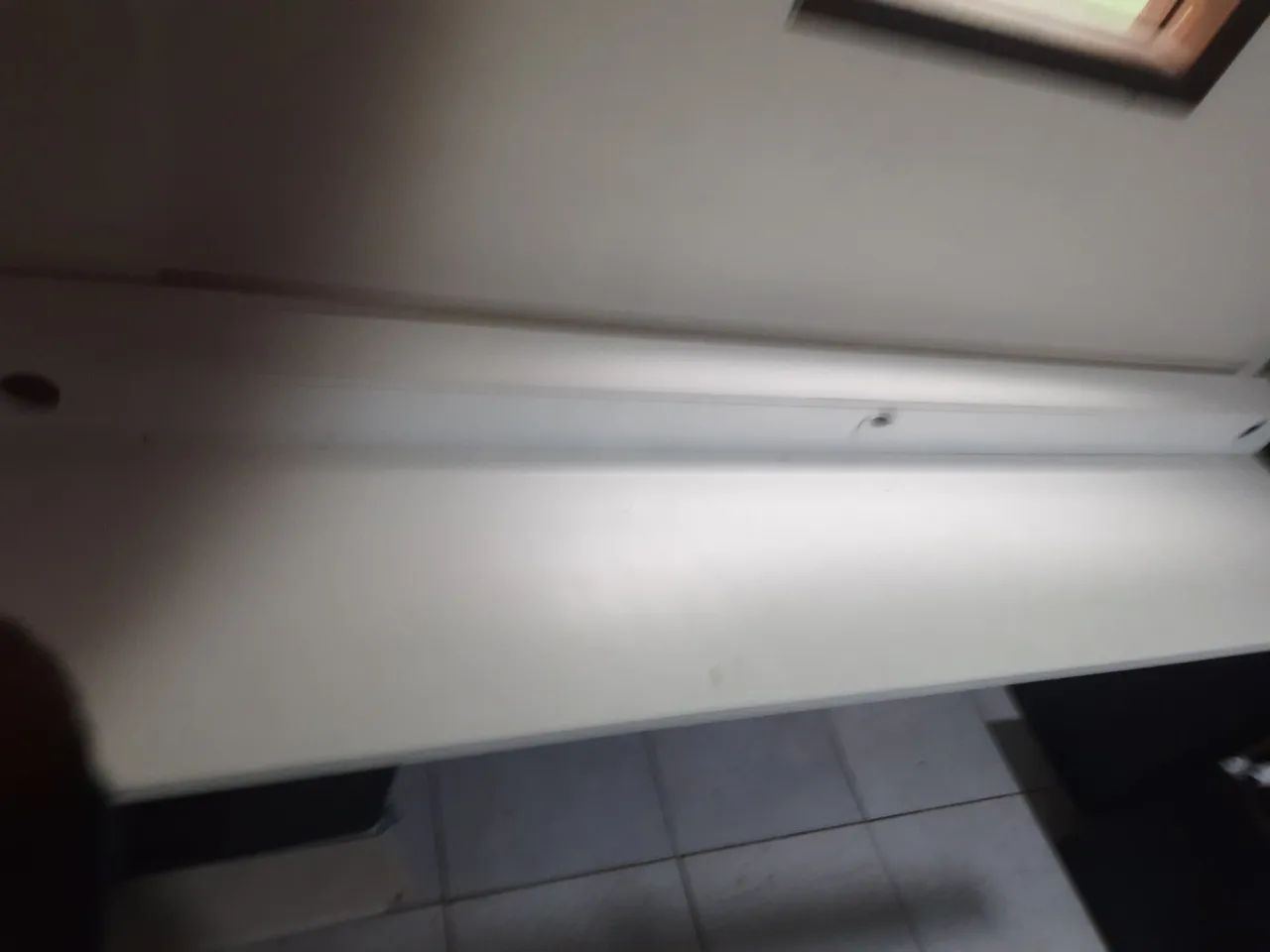 Mesa de escritorio em MDF - Foto 4