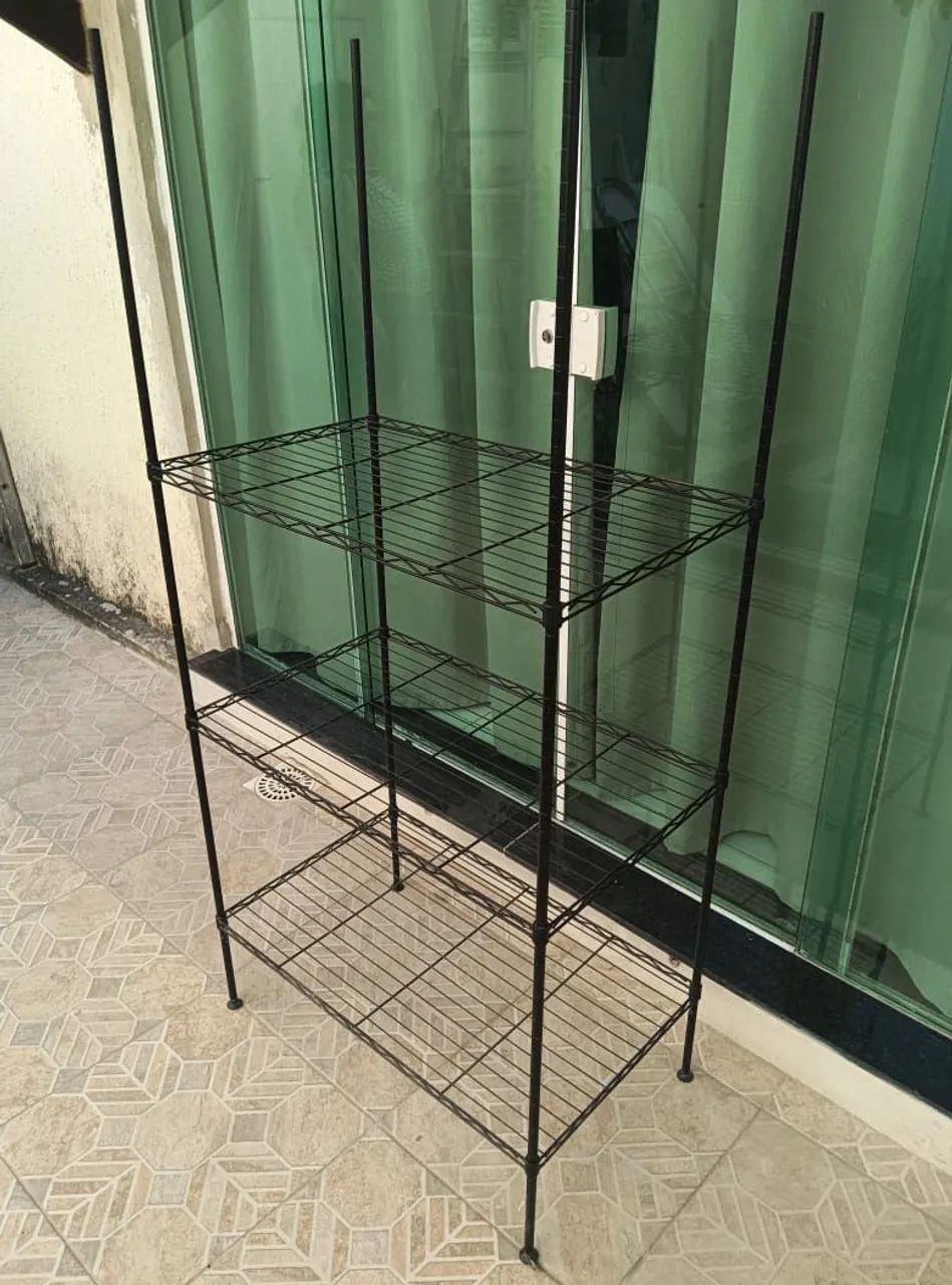 Estante de Aramado
