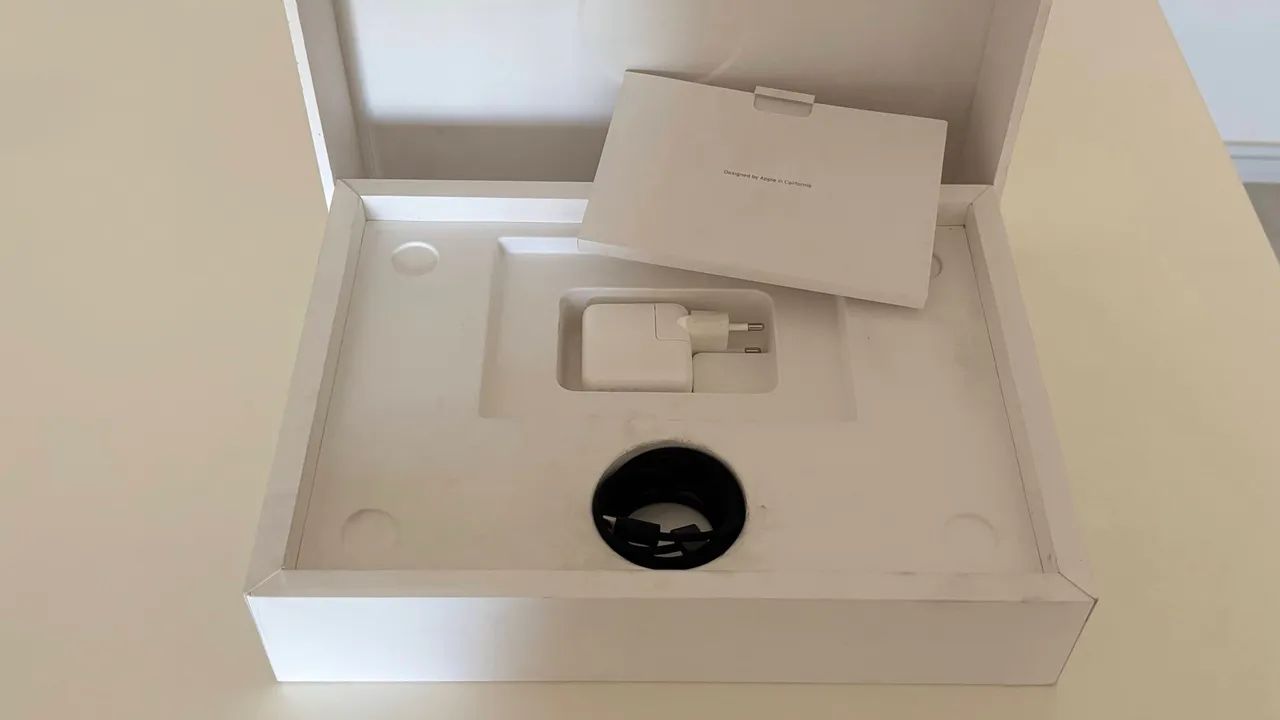 MacBook Pro M4 - Foto 2