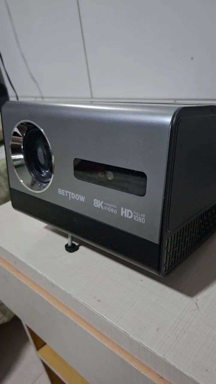 Projetor bettdow 4k - Foto 2