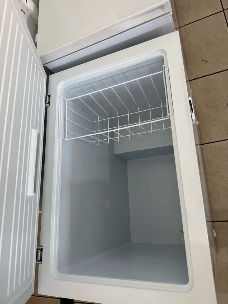 Freezer horizontal Electrolux  - Foto 2