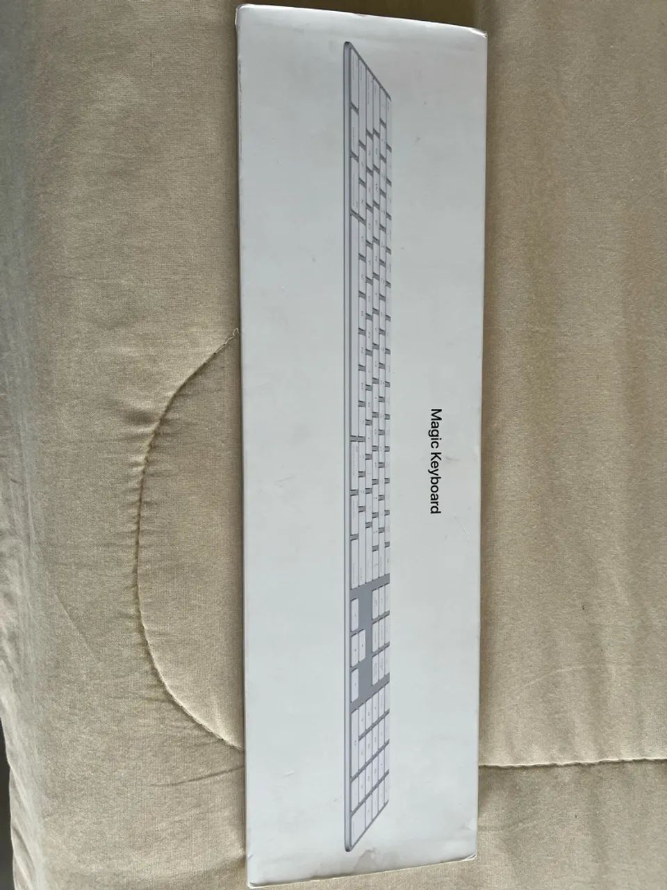 Teclado APPLE Magic Keyboard com teclado numérico 