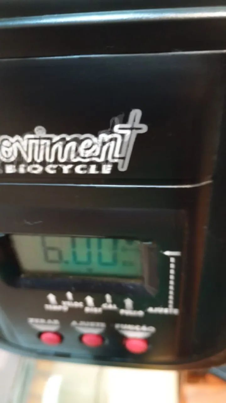 Bicicleta ergométrica Horizontal Marca Moviment - Foto 3