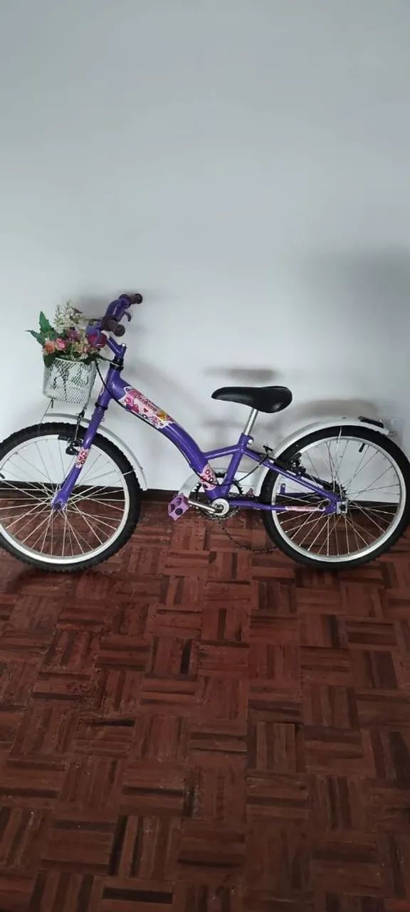 Vendo bicicleta infantil pouco usada  - Foto 2
