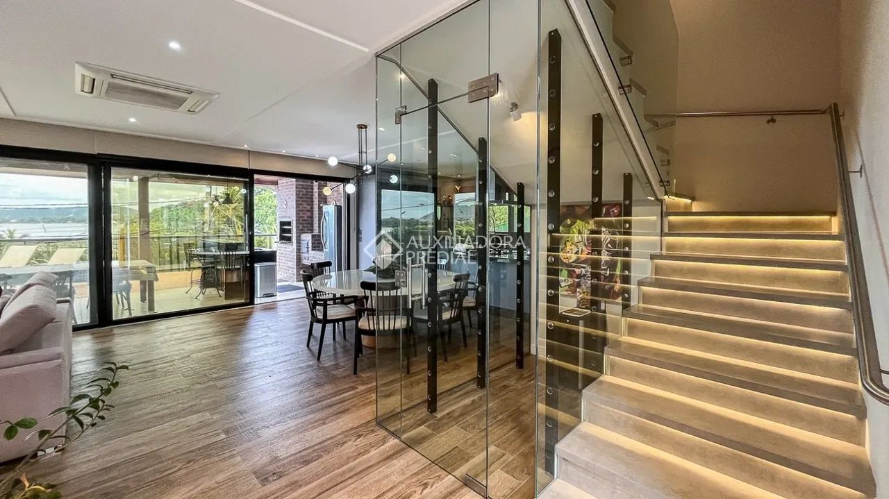 Casa de Alto Padrão com Vista para a Lagoa e Piscina Aquecida - Foto 5