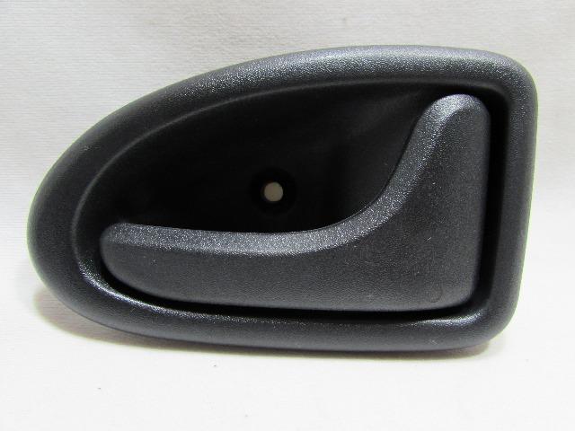 Maçaneta Interna Clio 1999 A 2013 Scenic 1999 A 2010 Direito