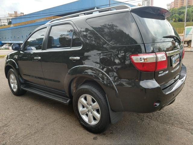 Hilux sw4 7 lugares 2011 - Foto 5