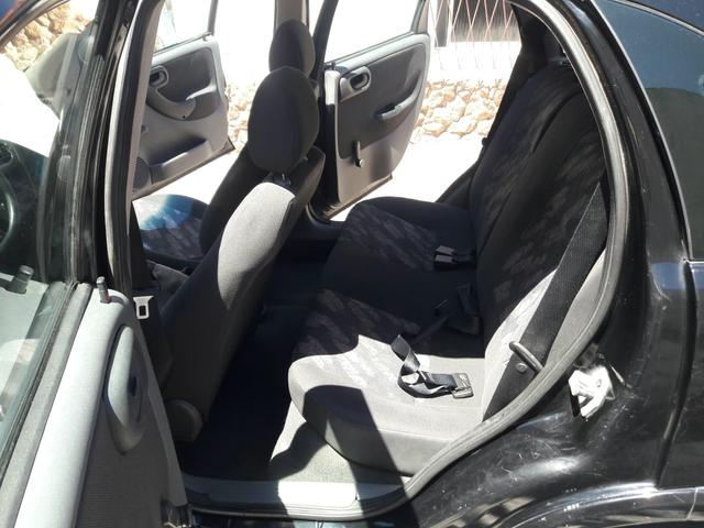 Corsa 2005 1.8 completo com gnv - Foto 11