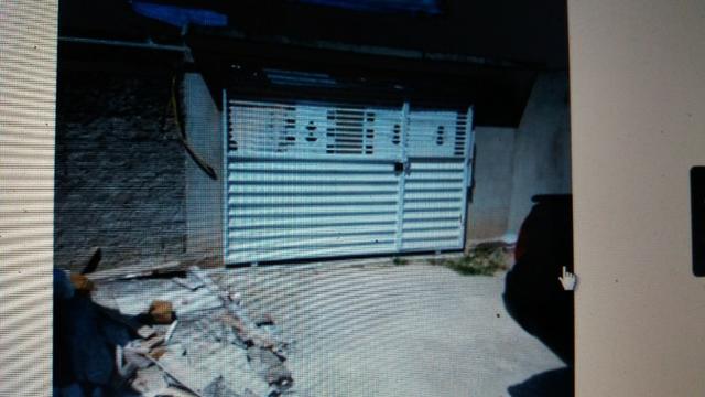 Kitnet em reforma v/t aceito veiculos - Foto 5