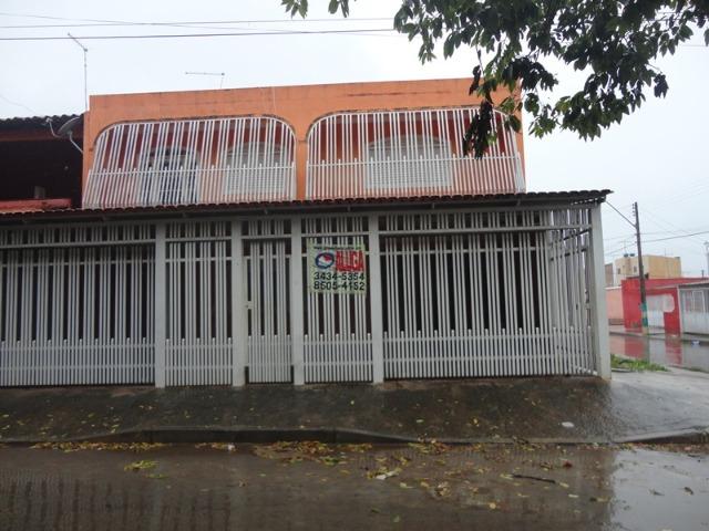 Aluga-se apartamento de 1 quarto na quadra 309 conjunto 07 Recanto das Emas *