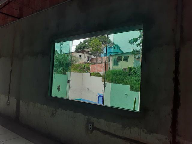 Portão e vidro - Foto 3