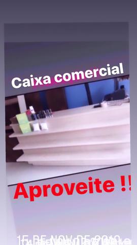 Caixa comercial