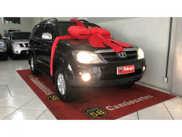 Toyota Hilux SW4 SW4 4X4 SRV AUT