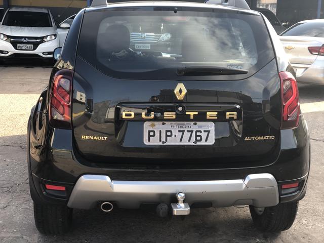 DUSTER 2017 Automática Semi-Nova - Foto 4
