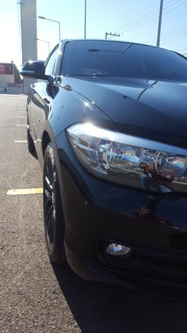 BMW 120i 2.0 Turbo 2016 - Foto 5