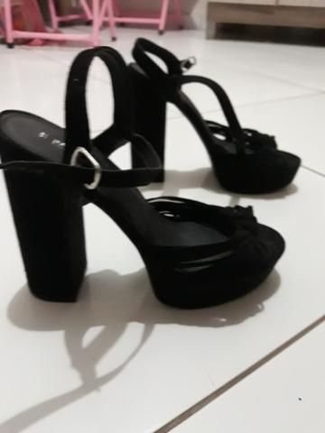 Sandalia