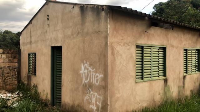 Lote de esquina 360m2 com Casa e Barraco Murado no Jardim Ingá! - Foto 8
