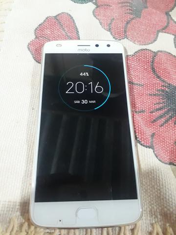 Moto z2 play 64Gb