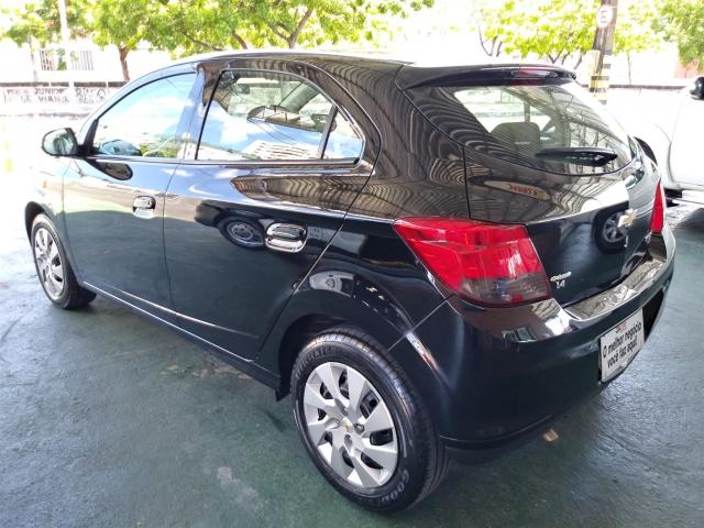 CHEVROLET ONIX 2015/2015 1.4 MPFI LT 8V FLEX 4P MANUAL - Foto 4