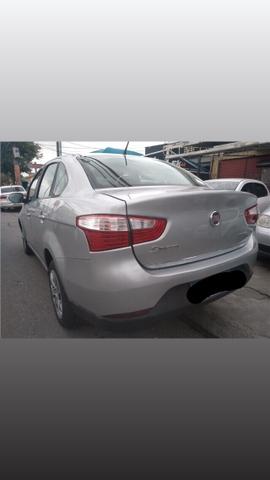 Fiat Grand Siana 1.6 AUTOMATIZADO 2016/17 - Foto 7