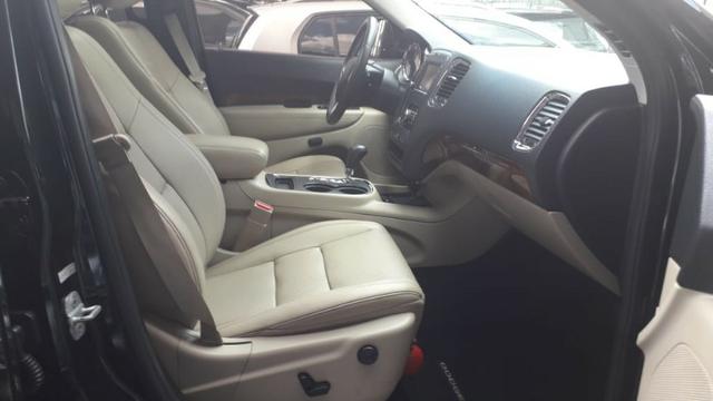 Dodge durango citadel 3.6 V6 13/13 aut. preta gasol - Foto 8