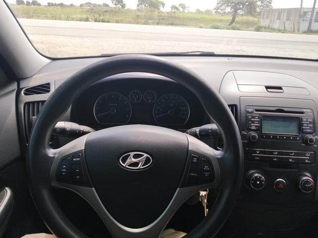 Hyundai i30 com teto solar - Foto 4