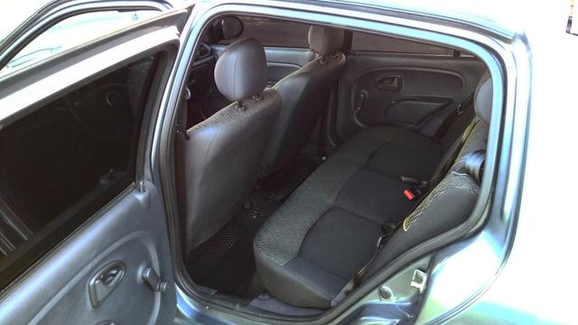Renault Clio 1.0 16V Exp. Completo 5 portas - Foto 4