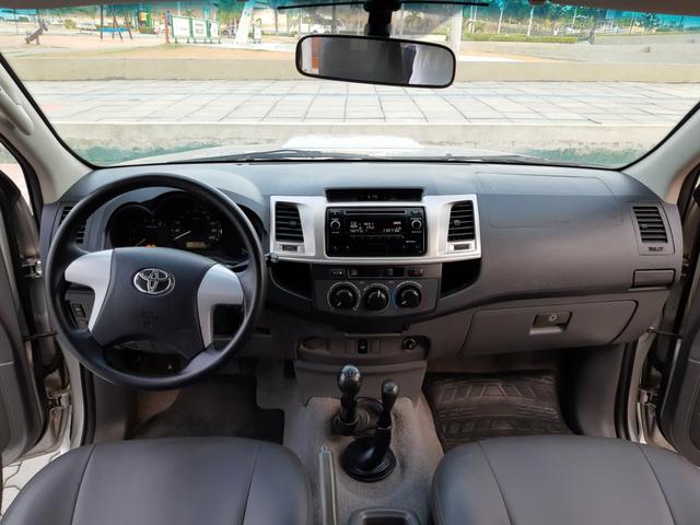 Toyota hilux 3.0 4x4 2013 diesel manual - Foto 7