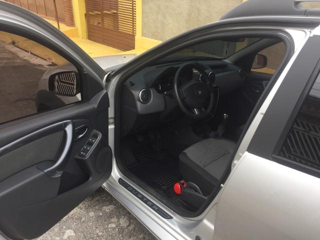 30.990$ 2014 renault duster segundo dono Tabela 40 mil - Foto 6