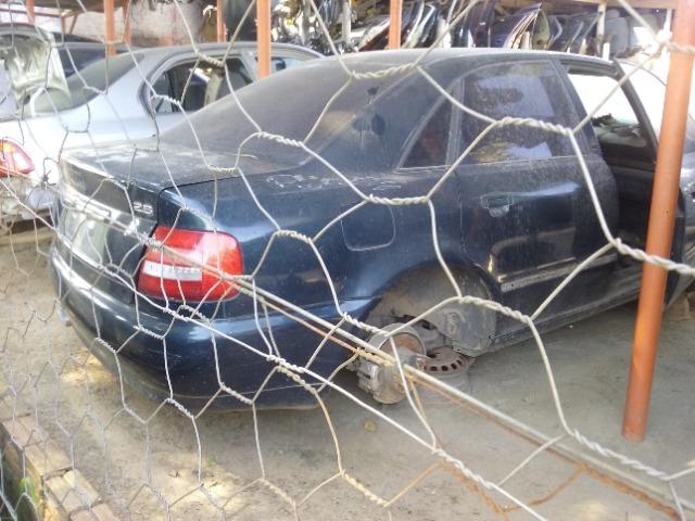 Sucata Audi A4 V6 1995 - Motor Câmbio Peças Acessórios - CDV Credenciado - Foto 3