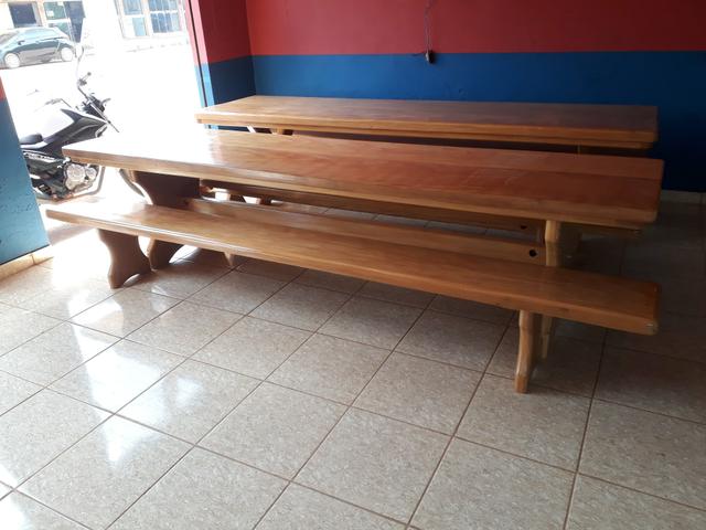 Mesa tipo da madeira garapeira - Foto 4