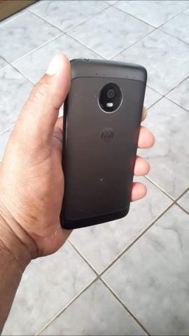 Moto G5