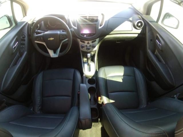 TRACKER 1.8 LTZ AUT - Foto 4
