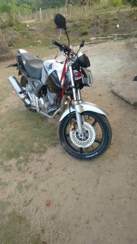 Twister 250 ano 2006
