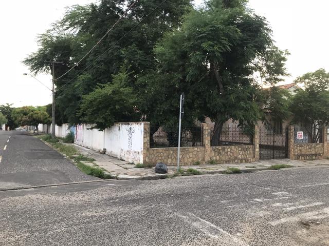Vendo casa ponto comercial