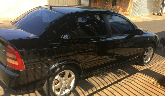 Astra elite sedan - Foto 2