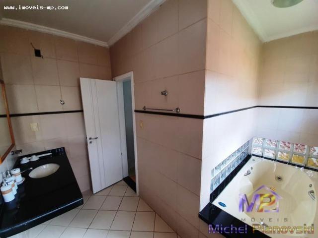 Condomínio "Villa Dei Fiori" de alto padrão, casa tipo em 02 (dois) pavimentos - Foto 13