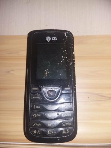 Vendo celular antigo LG